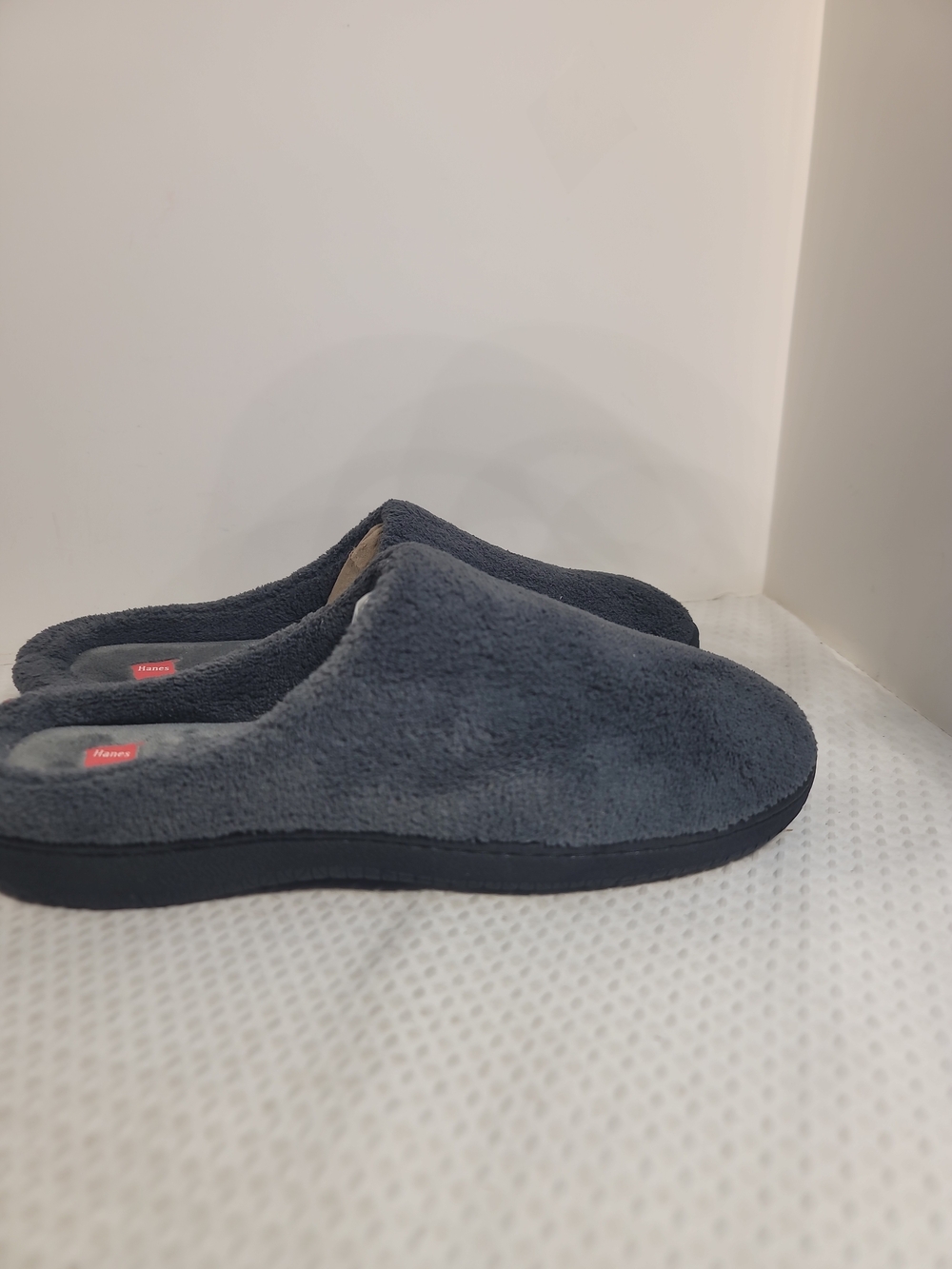 Hanes Men's Navy Blue Plush Slip-On Slippers